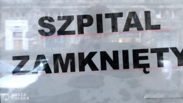 Zmarła 48-letnia pielęgniarka czekając na wynik testu. Szpital jej nie przyjął