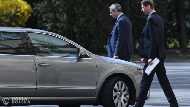 Szkoły zamknięte do 24 maja. Matury w czerwcu. Nie wiadomo kiedy