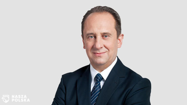 Gut – Mostowy: bezpieczne wznowienie ruchu turystycznego w Europie ożywi gospodarki UE