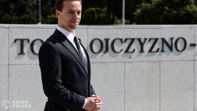 Bosak chce, żeby zbrodnie komunistyczne nie przedawniały się
