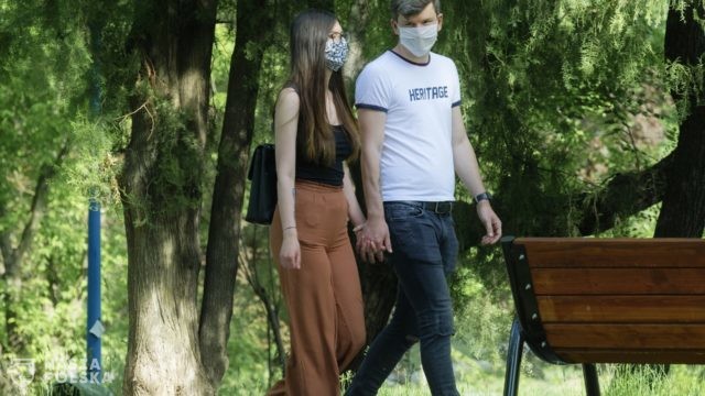 Polacy mają ogromne długi. Zobacz ile