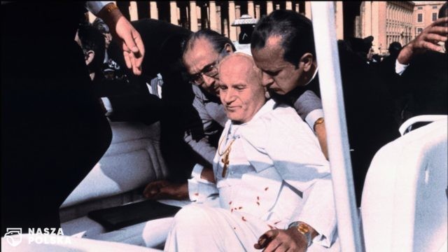 Papież Franciszek przypomniał o rocznicy zamachu na św. Jana Pawła II