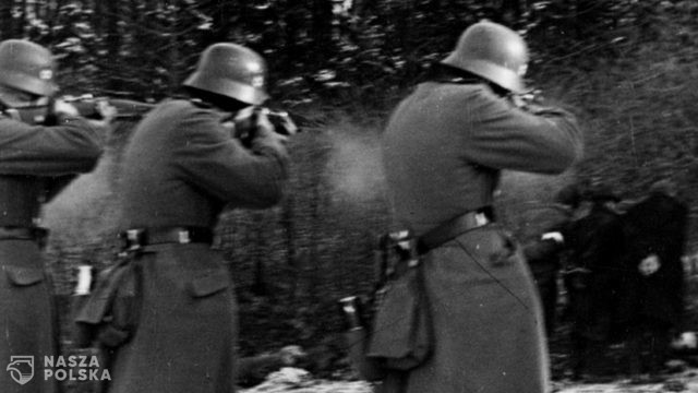 Instytut Pileckiego uhonorował Zofię i Bogusia Krasuskich zamordowanych za pomoc Żydom