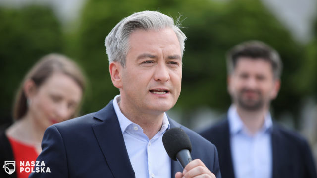 Biedroń wziął się za legalizację marihuany