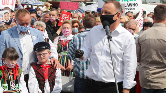 Duda: politycy opozycji codziennie łamali konstytucję