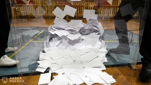 Dworczyk: nie można wykluczyć, że w grę wchodzą pozamerytoryczne kwestie
