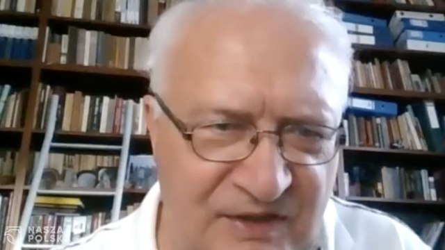 Simon: pełne zaszczepienie to trzy dawki