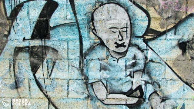Poseł PiS mówi, że nie powinno być cenzury
