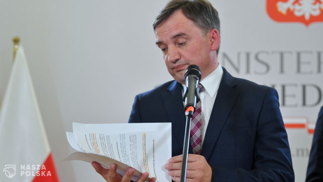 Ziobro chce surowszej kary dla ojca, który znęcał się nad niemowlęciem