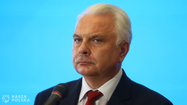 1 listopada zamkną cmentarze? Wiceminister Zdrowia skomentował sprawę…