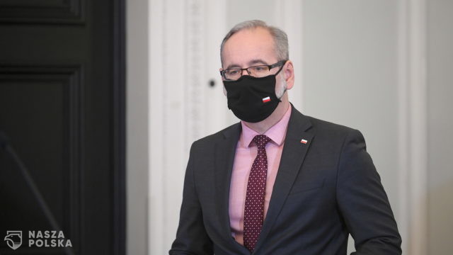 Niedzielski: został powołany specjalny zespół ds. śledzenia mutacji koronawirusa
