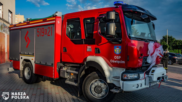 Oświęcim przekazał strażakom z OSP profesjonalny ozonator