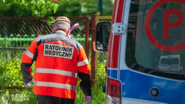 W kilku miastach Polski trwa protest ratowników medycznych