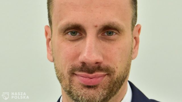 Kowalski: My bronimy kobiet. Donald Tusk chce zabijać dzieci