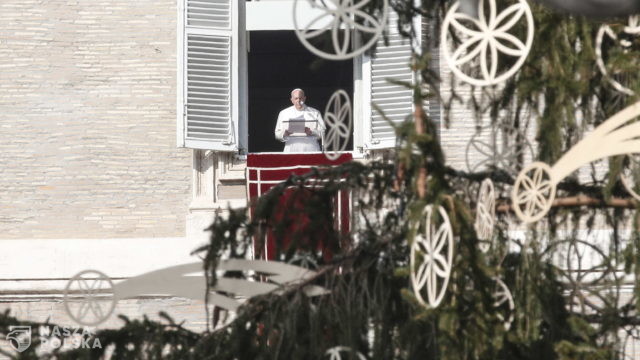 Papież: zamiast narzekać na restrykcje z powodu pandemii pomagajmy innym
