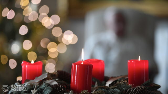 Papież do Polaków: Niech narodzony w Betlejem Syn Boży napełnia pokojem, radością i nadzieją