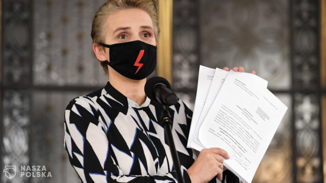 Posłanka Scheuring-Wielgus składa zawiadomienia m.in. na prymasa Polski ws. zaniechań dot. ks. Dymera