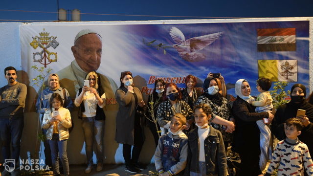 Irak/ Papież udaje się do miast zniszczonych przez Państwo Islamskie