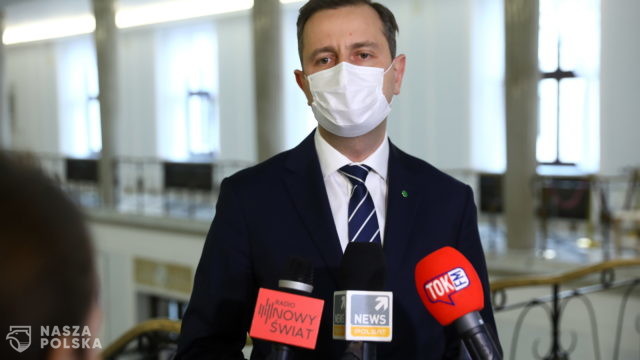 Biedroń o propozycji Kosiniaka-Kamysza skrócenia kadencji Sejmu: pomożemy mu z matematyki