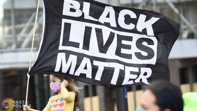 Lider Black Lives Matter oskarżony o kradzież 10 milionów dolarów