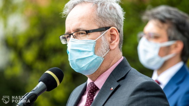 Niedzielski: około 60 proc. Polaków nabyło odporność przeciwko COVID-19