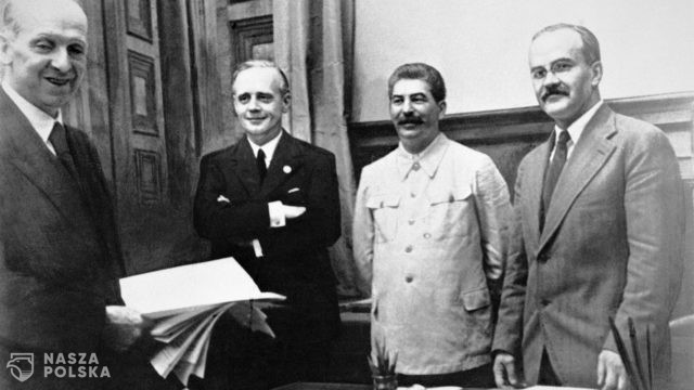 UE/ KE przypomina o rocznicy podpisania paktu Ribbentrop-Mołotow