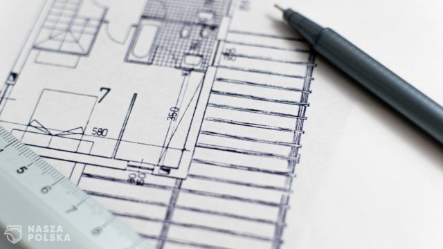 Analitycy: Polacy kupują mieszkania „na potęgę” za gotówkę i na kredyt