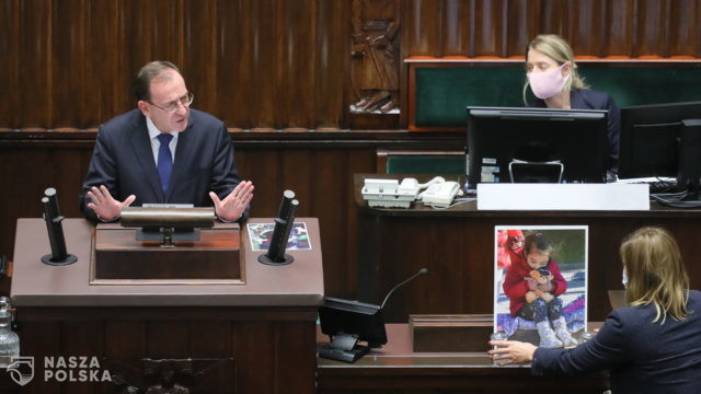 Wyjątkowe emocje na sali sejmowej podczas debaty o wydłużeniu stanu wyjątkowego