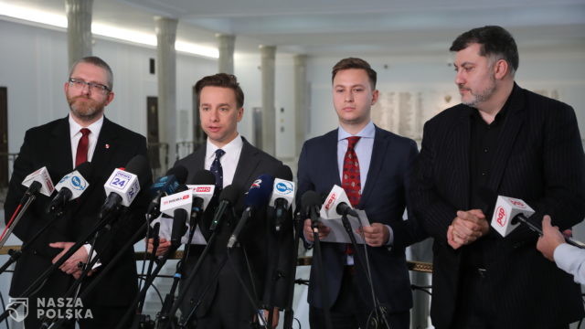 Konfederacja proponuje rozwiązania dzięki którym litr benzyny miałby kosztować 4,08 zł