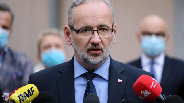 Niedzielski: 95 proc. społeczeństwa ma przeciwciała przeciwko SARS-CoV-2
