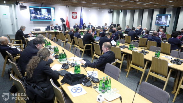 Sejmowa Komisja Zdrowia pozytywnie zaopiniowała projekt ustawy o weryfikacji covidowej
