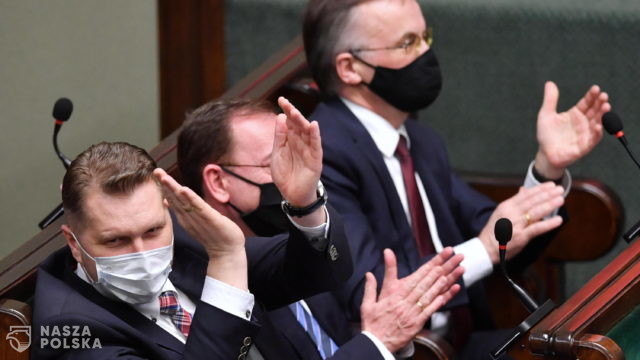 Sejm uchwalił nowelizację ustawy Prawo oświatowe wzmacniającą rolę kuratora oświaty