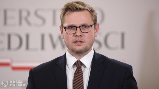 Woś o Zjednoczonej Prawicy: Zachowujemy lojalność, ale mamy odrębne zdania