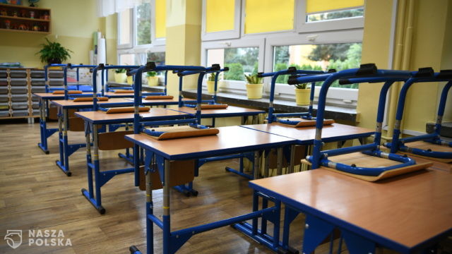 28 lutego wszyscy uczniowie wrócą do nauki stacjonarnej