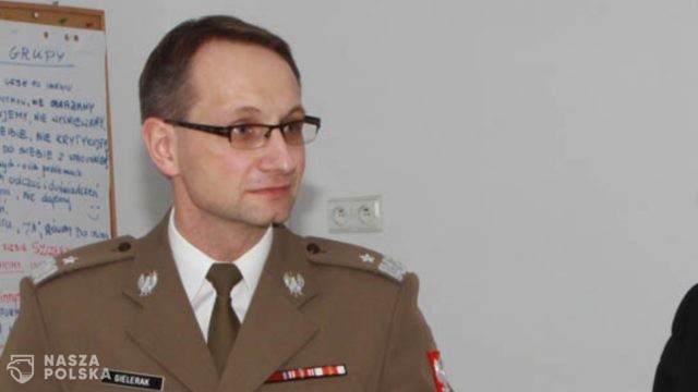 Gierelak: dysponujemy nowoczesnymi, bardzo skutecznymi lekami przeciwko koronawirusowi