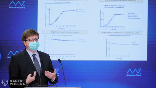 Prof. Barczyk: w leczeniu COVID-19 w szpitalu nie ma różnic w stosowaniu placebo i amantadyny