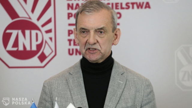 ZNP apeluje o zwiększenie subwencji oświatowej w 2022 r. w związku z napływem dzieci z Ukrainy