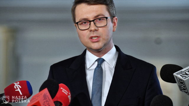 Müller: mam nadzieję, że Macron podejmie dalsze działania dotyczące sankcji wobec Rosji
