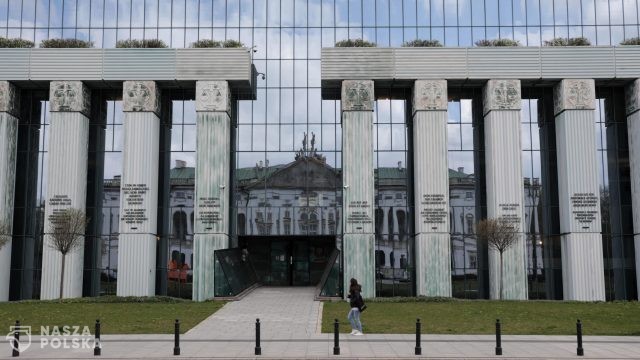 Izba Dyscyplinarna uchyliła immunitet sędziego SN orzekającego w stanie wojennym