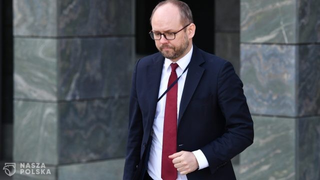 Przydacz: pierwszy zespół lekarzy i psychologów wyjechał do rannych