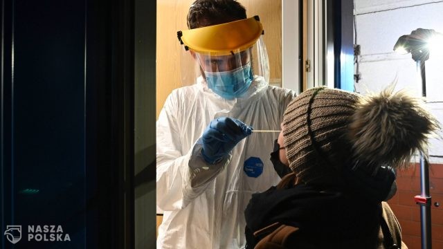 Wiceminister MZ: prognozujemy, że kolejnej fali możemy spodziewać się w listopadzie, a nawet w grudniu