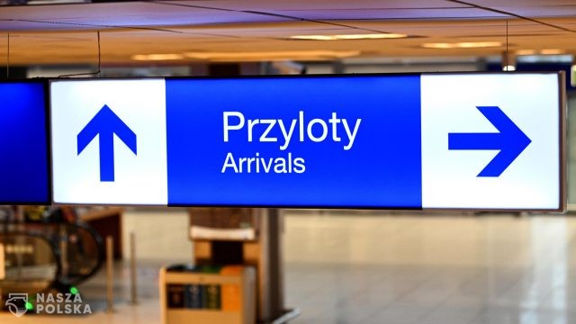 Zaostrzone ograniczenia dla Rosjan na lotniczych i morskich przejściach granicznych
