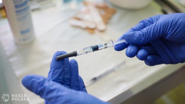 Eksperci: tym sezonie może być więcej zakażeń grypą, kluczowe jest szczepienie dzieci