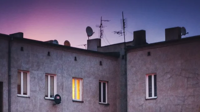 Ponad 17 proc. Polaków żyje w ubogich warunkach mieszkaniowych