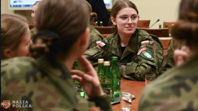 „Właśnie te dziewczyny to sprawiły”. Kobiety w drodze do niepodległości