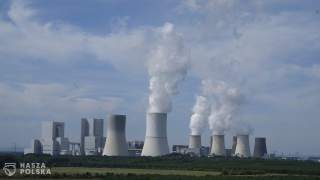 Zdecydowana większość Polaków popiera budowę elektrowni atomowej