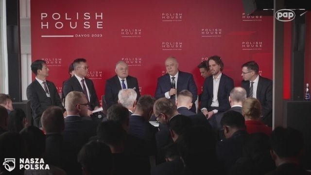 PGE w Davos: już w 2036 roku może w Polsce ruszyć pierwsza komercyjna elektrownia jądrowa