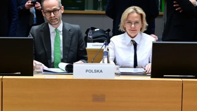 Minister Anna Moskwa: Polska przeciw zakazowi rejestracji pojazdów spalinowych po 2035 roku
