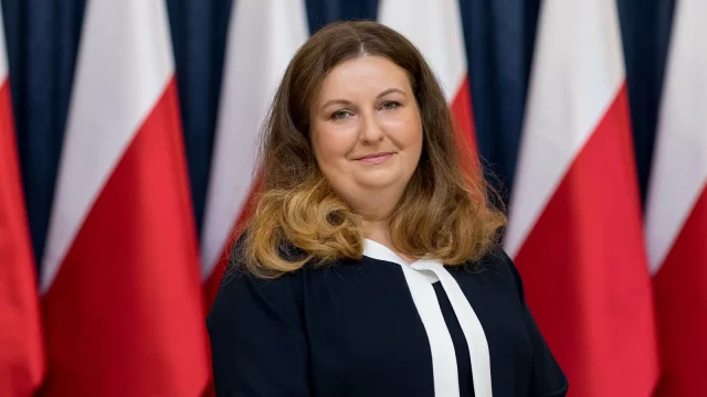 Min. Paprocka: Prezydent bardzo liczy na uchwalenie ustawy o sędziach pokoju
